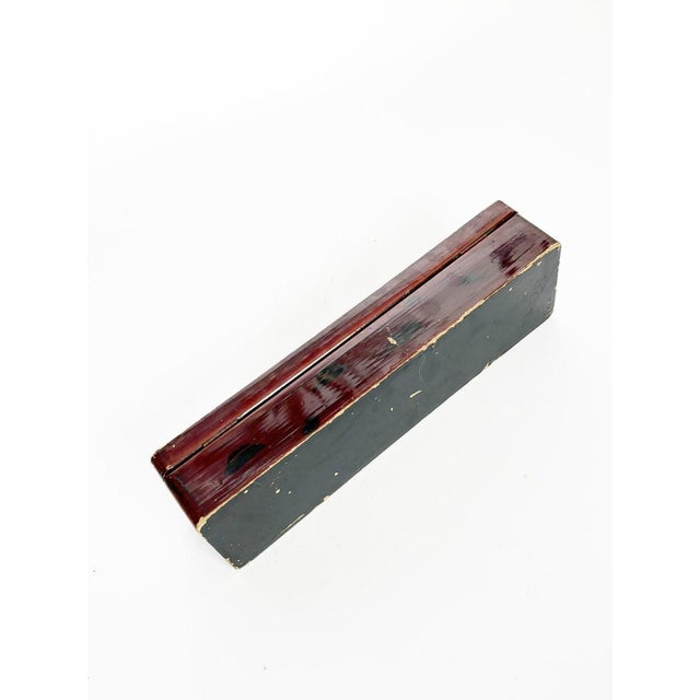 19th Century Japanese Lacquered Box with Bird Decoration, Japan For Sale - Image 16 of 18