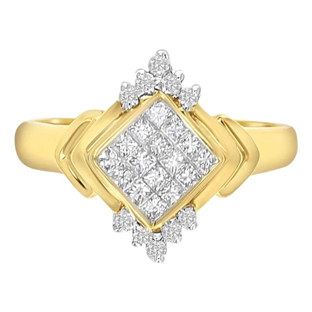 Diamond Cluster Cocktail Ring .50cttw 14k Yellow Gold, Size 9 For Sale