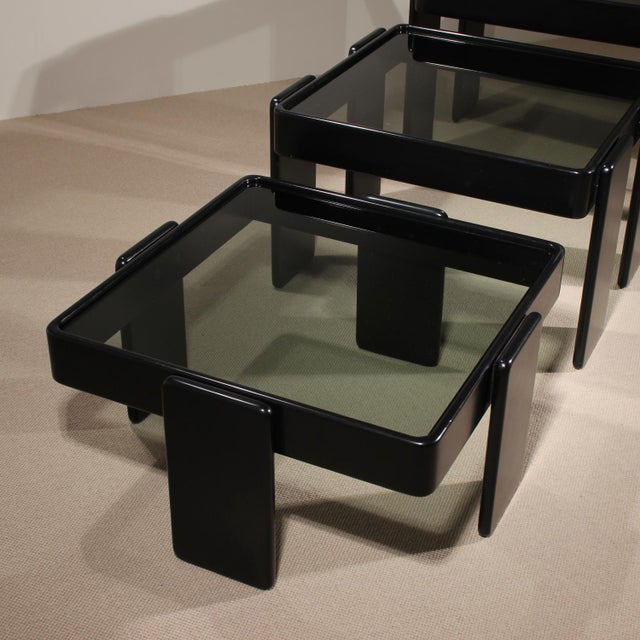 Cassina Nesting Tables by Gianfranco Frattini for Cassina, 1970s, Set of 3 For Sale - Image 4 of 14