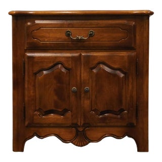 Ethan Allen Country French Collection 26″ Solid Birch Cabinet Nightstand 26-5316 – Fruitwood Finish For Sale