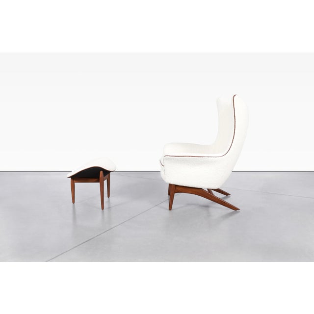 Mid-Century Modern Danish Modern Reclining Lounge Chair and Ottoman by h.w. Klein for Bramin, 1960s For Sale - Image 3 of 12