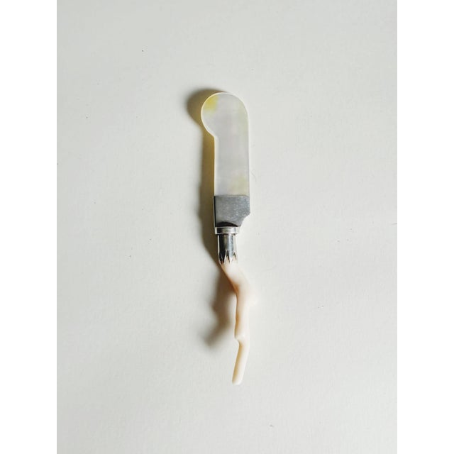 Incredibly rare and beautiful - solid 800 silver mother of pearl caviar spoon with polished white coral handle.