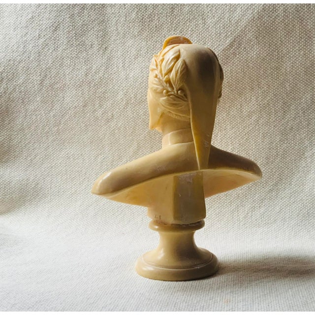 Dante Alighieri Bust | Classica Design | Luminous Compounded Alabaster Sculpture For Sale - Image 12 of 18