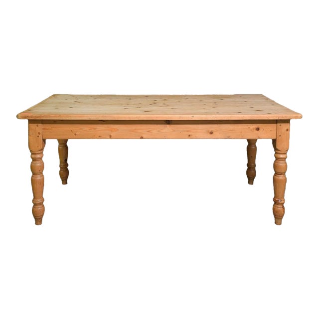 Early 20th Century British Pine Turned Leg Farmhouse Table For Sale