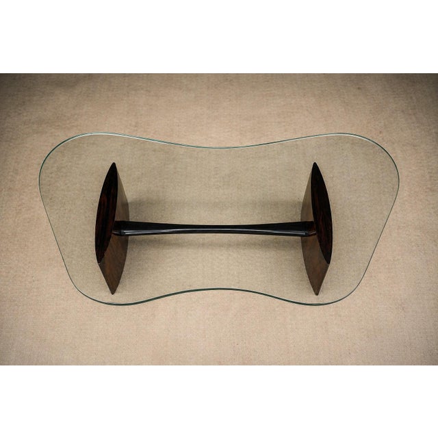 Joaquim Tenreiro Rosewood & Crystal Coffee Table — Organic Form, Brazil, 1960s For Sale - Image 17 of 18