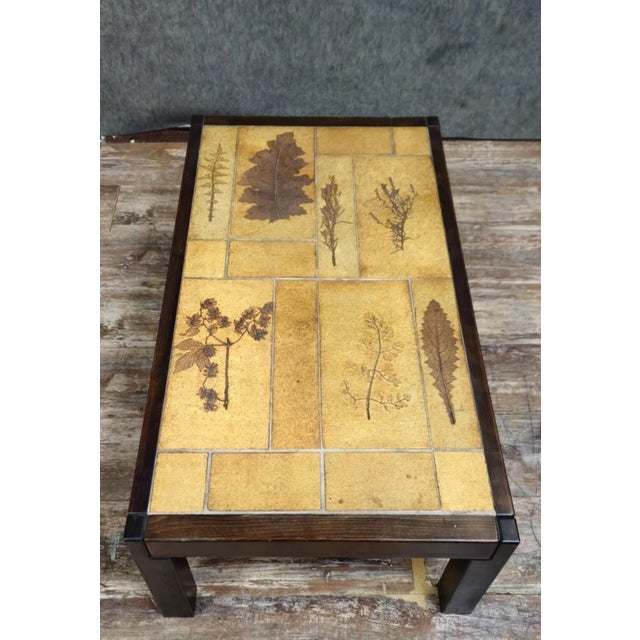 "Herbarium" Coffee Table – In the style of Roger Capron – 101 x 55 cm Vintage solid wood coffee table with a tiled top...