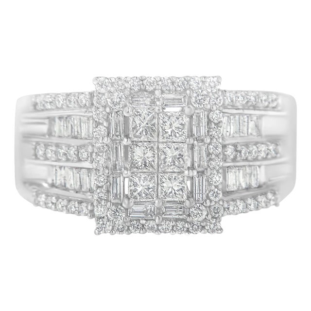 10K White Gold Diamond Cluster Ring (1 cttw, H-I Color, I1-I2 Clarity) For Sale