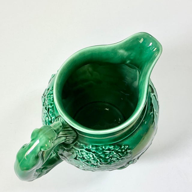 1930s Vintage Boho Chic English Rustic European Wedgwood Majolica Hunting Motif Pitcher For Sale - Image 13 of 16