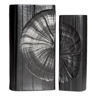 Ammoniten Porcelain Black Vases by Martin Freyer for Rosenthal, Germany, 1970s, Set of 2 For Sale