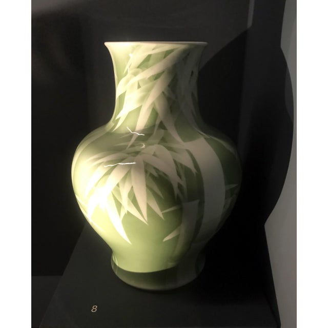 Japanese Ceramic Centerpiece Bowl Makuzu Kozan Meiji Period For Sale - Image 18 of 18