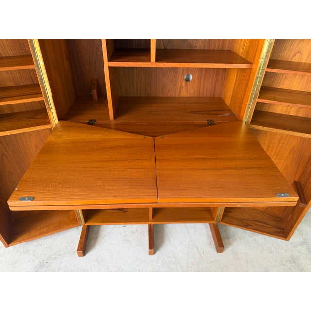 Wood Mid-Century Danish Modern Teak “Magic Box” Folding Desk by Niels Erik Glasdam Jensen for Vantinge Møbelindustri For Sale - Image 7 of 18
