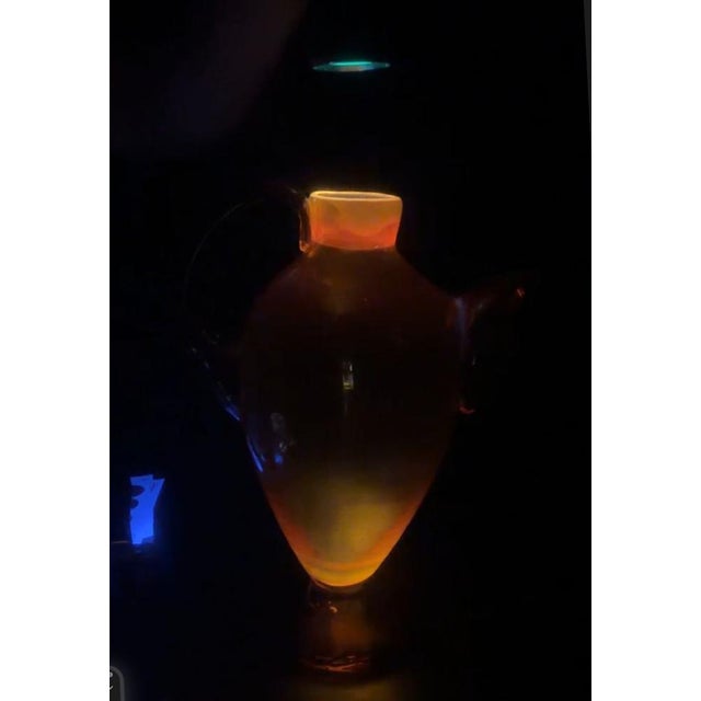 Mid-Century Modern Vintage Blenko #573 Tangerine Amberina Cocktail Pitcher For Sale - Image 3 of 7