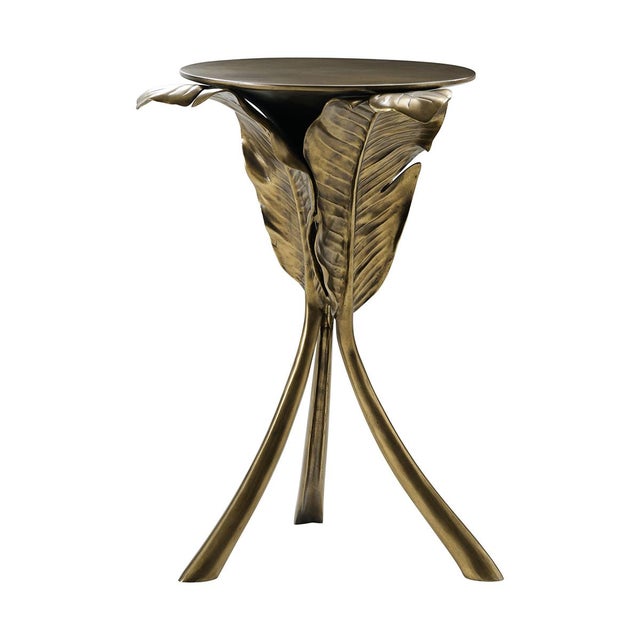 An artful blend of form and function, is a stunning sculptural statement piece. Depicting the natural elegance of banana...