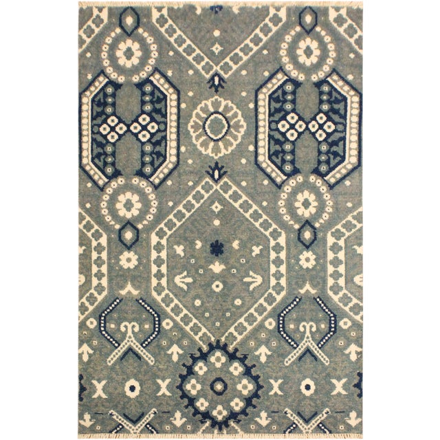 1990s Boho Chic Modern Gray/Ivory Wool & Viscose Rug - 4'1 X 6'6 For Sale