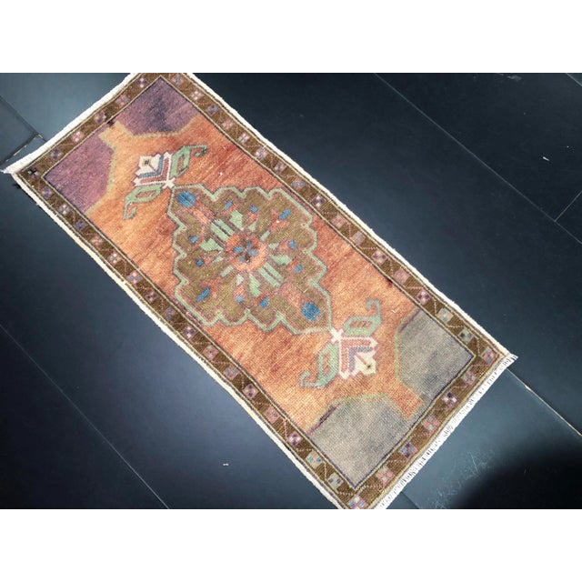 Modern Vintage Mid Century Oushak Rug For Sale - Image 3 of 6