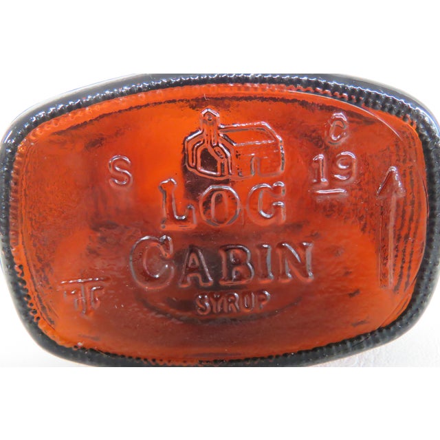 Metal Log Cabin Syrup Bottle 1776 Bicentennial 1976 Amber Glass Flask With Cap 4693b For Sale - Image 7 of 14