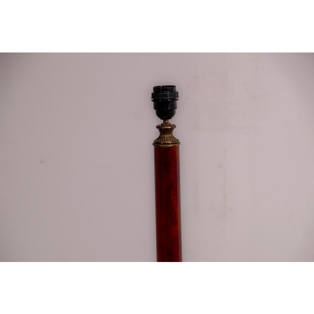 Metal Vintage Empire French Lamps in Amber Bakelite and Brass, 1940s, Set of 2 For Sale - Image 7 of 12