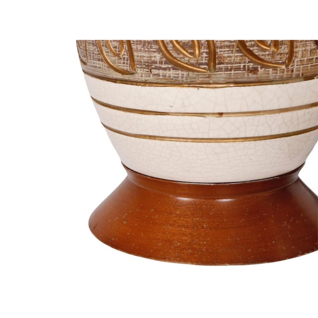 Mid Century Gold & White Ceramic Table Lamps - a Pair For Sale - Image 4 of 6