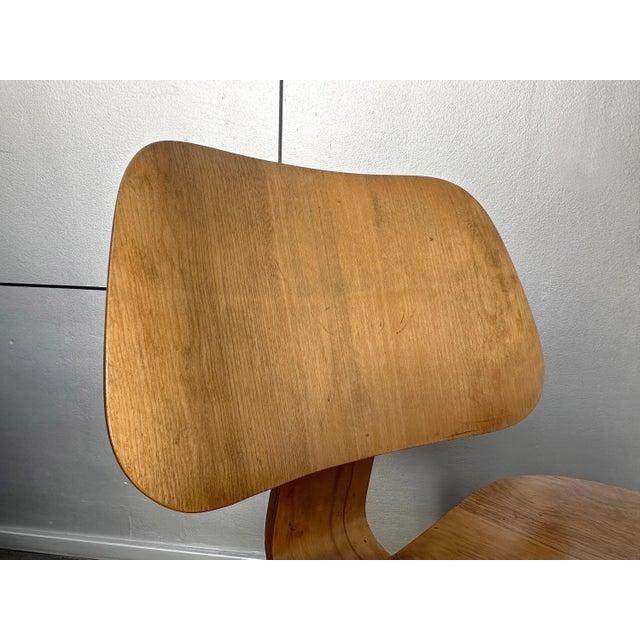 LCW Chair by Charles & Ray Eames for Herman Miller, 1940s For Sale - Image 15 of 18