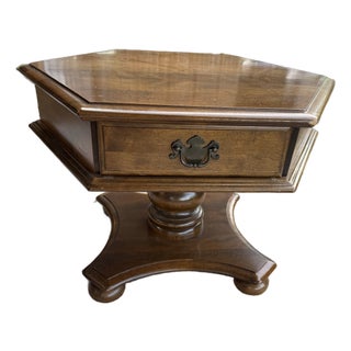 1960s Ethan Allen Maple Pedestal Table For Sale