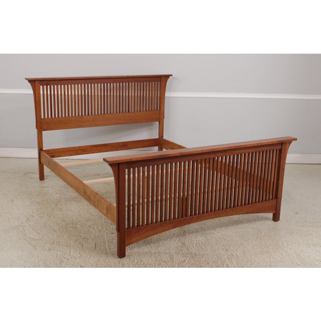 Mission Stickley Cherry Queen Size Prairie Mission Bed For Sale - Image 3 of 18