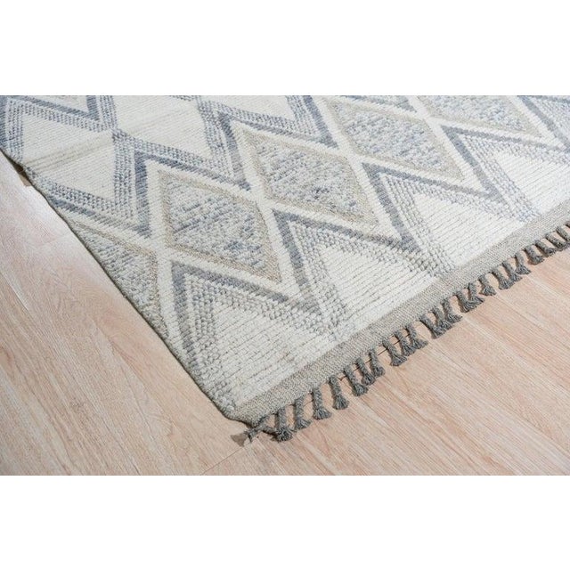 Contemporary 8x11 Ivory Hand-Knotted Wool Diamond Trellis Geometric Modern Carpet Rug For Sale - Image 3 of 9