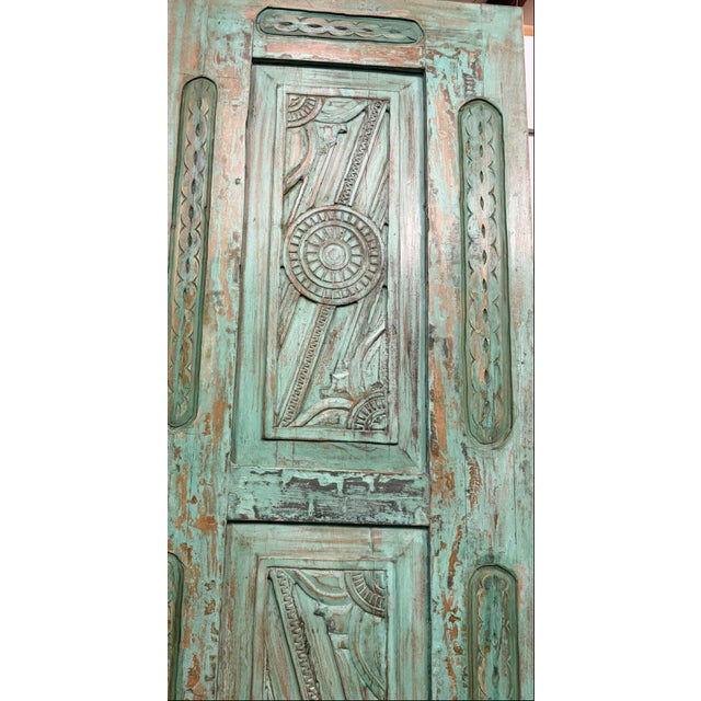 Mid-Century Modern Vintage Green Floral Carved Wood Door – Antique Indian Sliding Barn Door Statement Panel 96x29.5 For Sale - Image 3 of 8