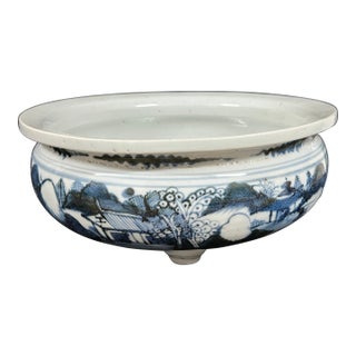Late 20th Century Chinese Art Porcelain Blue and White Incense Burner With Mountain Scenery Design For Sale