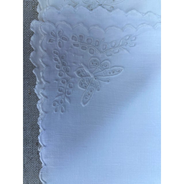 Shabby Chic 1960s Mid Century White Embroidered Cocktail Napkins - Set of 5 For Sale - Image 3 of 4