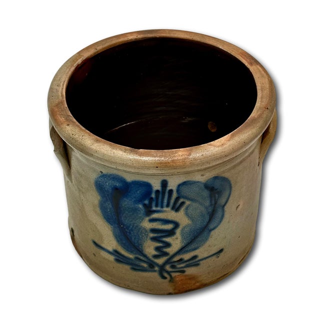 Wonderfully Rustic Small 1 Gallon Size Antique MId 1800s American Blue Decorated Stoneware Storage Crock 7 Inches Tall For Sale - Image 4 of 18