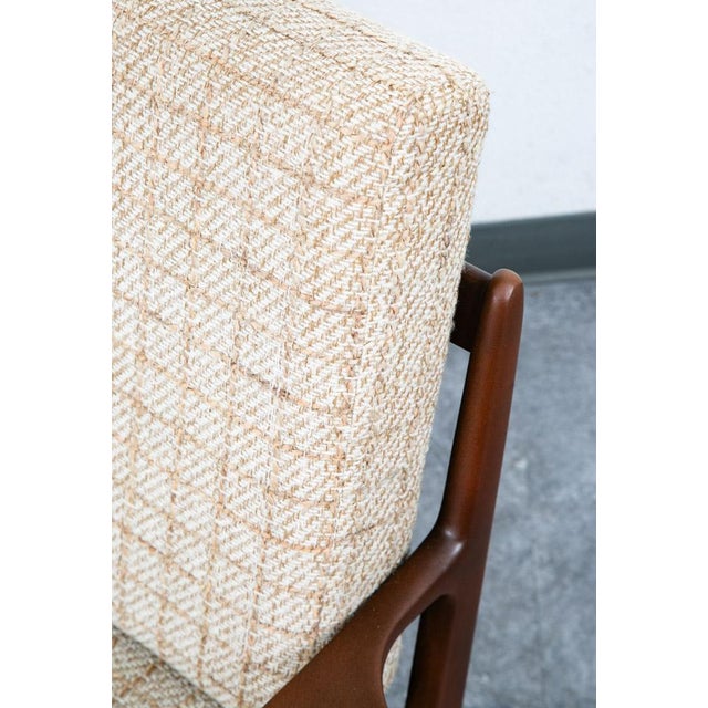 Mid Century Danish Modern Lounge Chairs Z Poul Jensen Selig Arm Selig Set Pair For Sale - Image 10 of 12