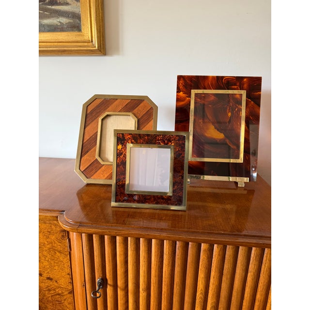 Hollywood Regency Acrylic Glass and Brass Picture Frame, Italy, 1970s For Sale - Image 11 of 12