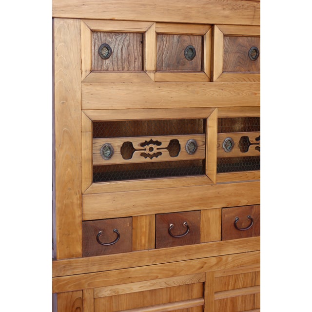19th Century Antique Japanese Mizuya Tansu / Kitchen Chest, Meiji-Taisho Era C. 1900 For Sale - Image 5 of 9