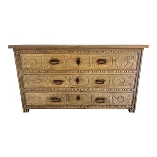 18th Century Italian Walnut Commode in Distressed Baroque Style For Sale
