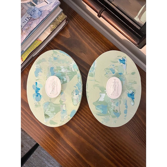 Roman Intaglio Mounted on Abstract Painted Canvas Oval Block, 5x7 Artwork For Sale - Image 9 of 12