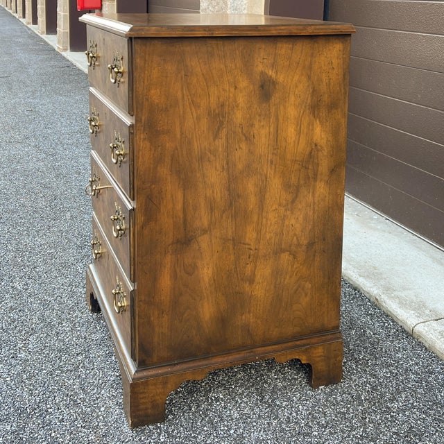Late 20th Century Vintage Baker Furniture Chippendale 3 Drawer Locking File Chest in Walnut & Burl Wood For Sale - Image 5 of 12