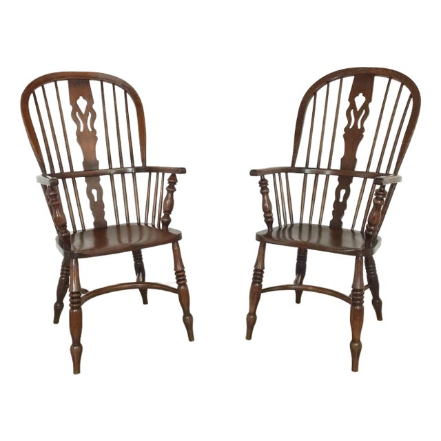 Pair of Antique English Oak Windsor Chairs, 19th Century For Sale