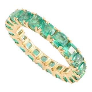4.06 Ctw Cushion Cut Emerald Eternity Band Ring Size 7 ( All Sizes Available ) For Sale