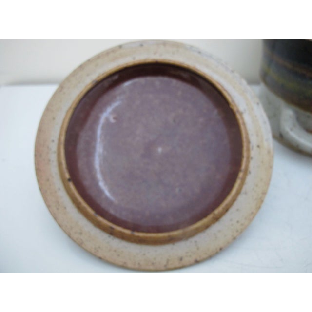 Signed Ralph Lodewick Stoneware PNW Studio Pottery Crock Jar Pot With Lid For Sale - Image 9 of 11