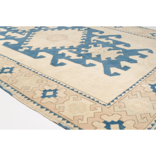 Turkish Vintage Hand-Knotted Turkish Kilim Rug in Ivory and Indigo Blue For Sale - Image 3 of 11