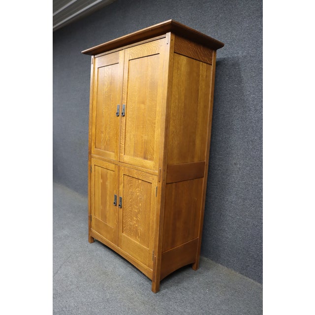 Late 20th Century Stickley Mission Oak Entertainment Center / Cabinet, Arts & Crafts Style For Sale - Image 5 of 18
