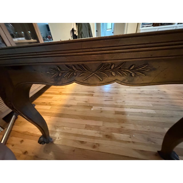 Brown Vintage Reproduction Louis XV Dining Table With Two Draw Leaves - Trouvailles Inc. For Sale - Image 8 of 12