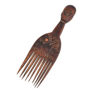 Early 20th Century Zaramo Mwana Hiti Wood Comb Tanzania For Sale