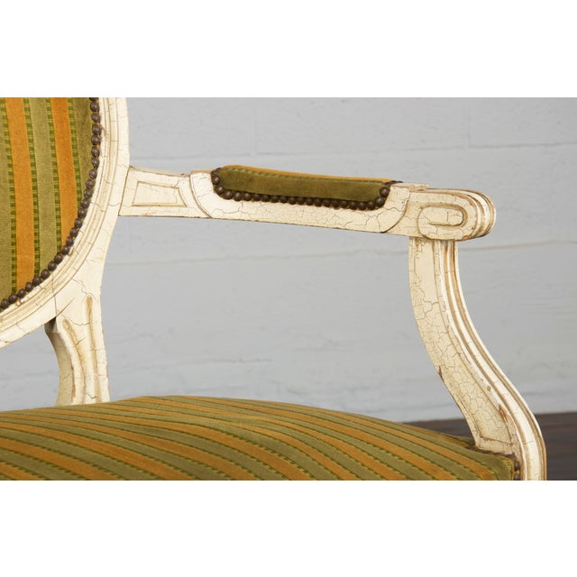 Antique French Louis XVI Style Provincial Painted Loveseat W/ Two Armchairs - Set of 3 For Sale In New York - Image 6 of 13