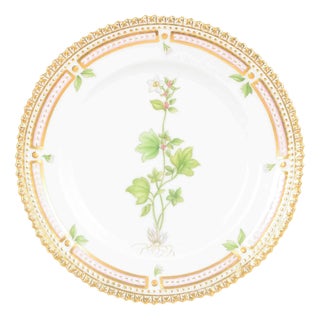 Vintage Flora Danica Side Plate in Porcelain from Royal Copenhagen, 1967 For Sale