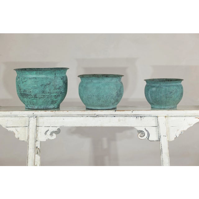 Verdigris Vintage Indian Copper Cache Pots with Verdigris Patina - Set of 3 For Sale - Image 8 of 12