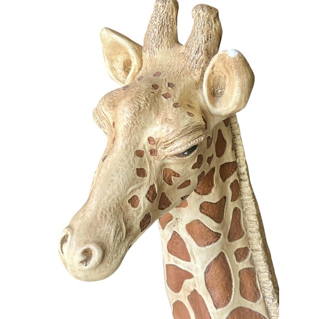 American Vintage 1970s Marwal Seated Giraffe Sculpture – Hand-Painted Boho Folk Art Figurine For Sale - Image 3 of 17
