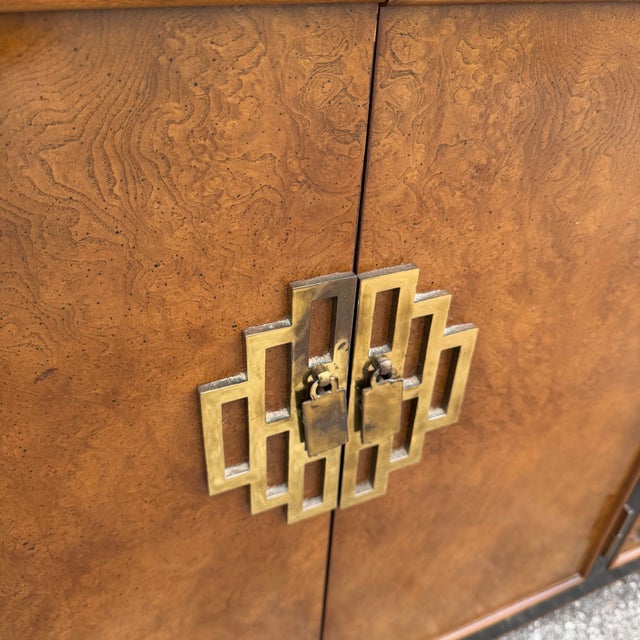 Vintage Chinoiserie Burlwood and Black Dresser by Centruy For Sale - Image 12 of 12