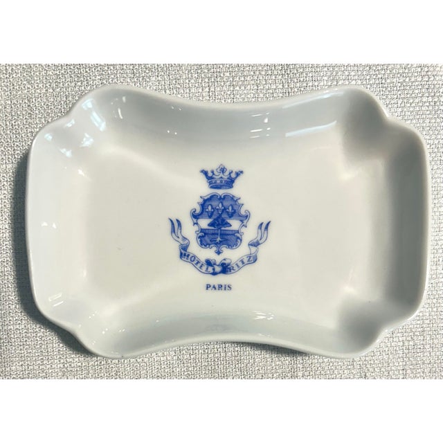 White MCM French 5-Star Luxury Ritz Paris Hotel White Milk Glass Ashtray Catchall Trinket Soap Dish For Sale - Image 8 of 11
