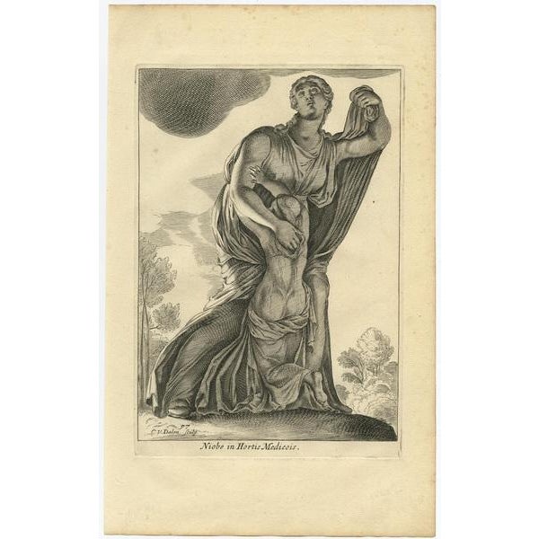 Antique print, titled: 'Niobe in Hortis Mediceis.' - Statue of Niobe in Rome. In Greek mythology, Niobe was a daughter of...